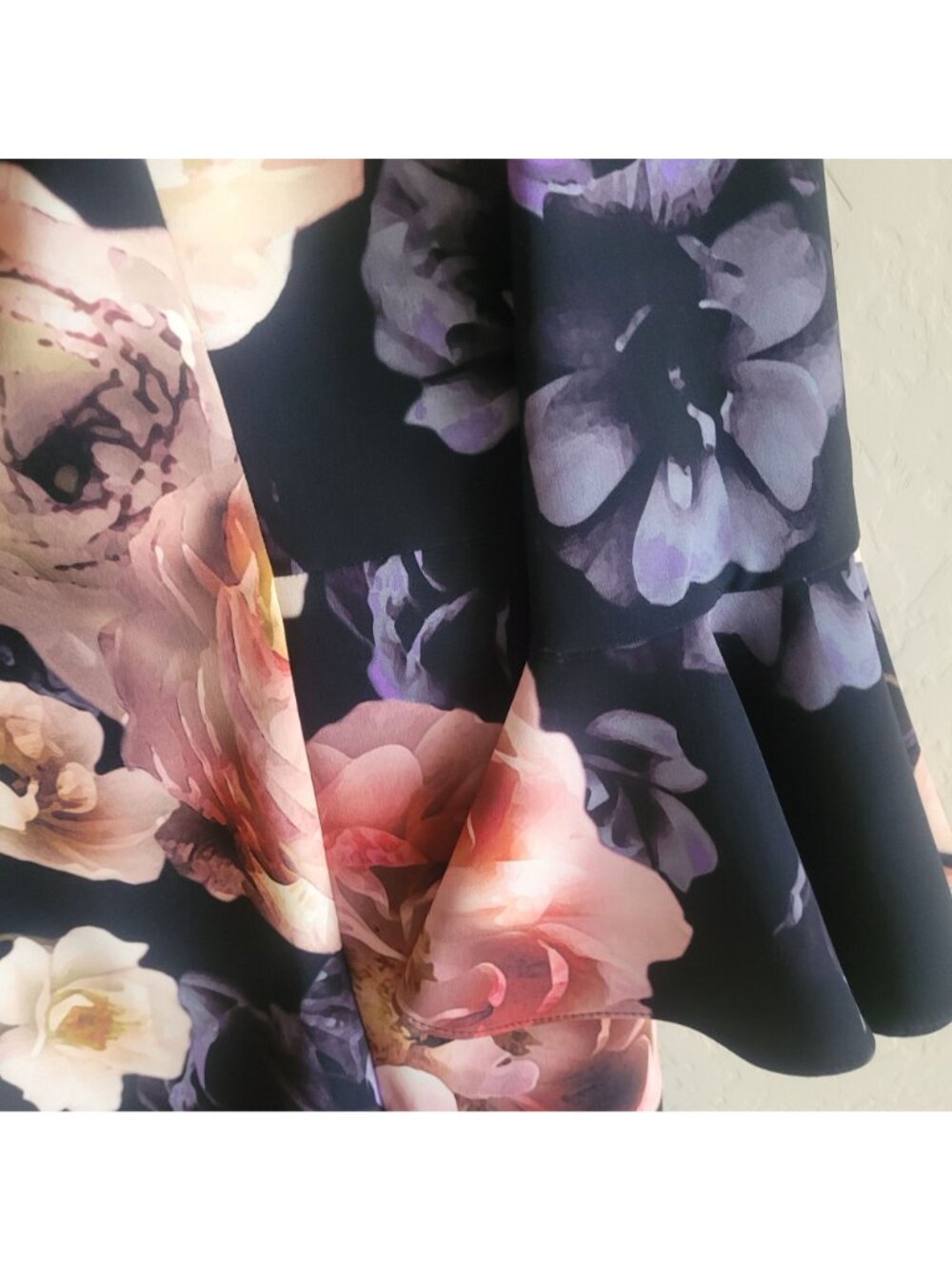 Joseph Ribkoff Floral Bell Sleeve Dress Size 2 - Picture 6 of 8